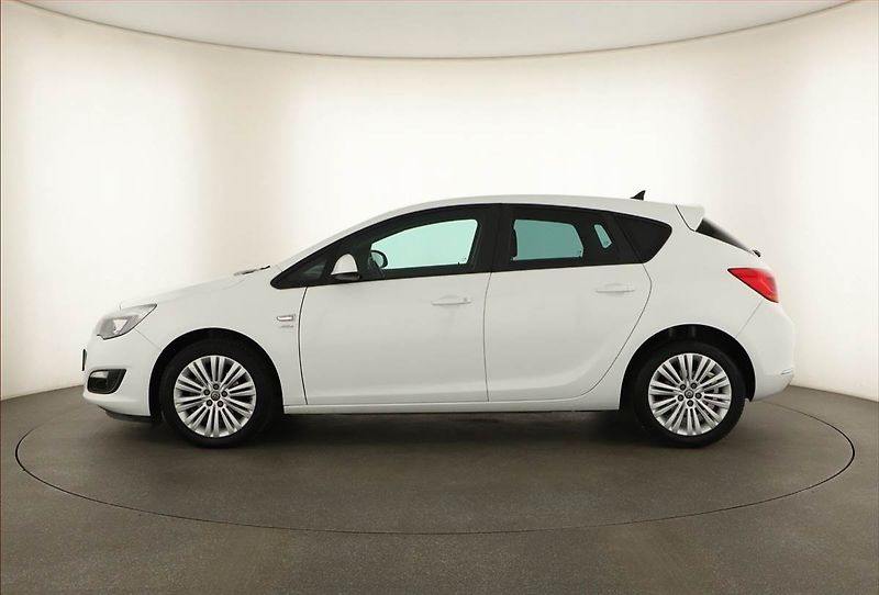 Opel Astra (2014) 1.4 T, Serv.kniha, Tempomat - fotka 3 z 13