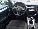 Škoda Octavia (2017) 1.6 TDI, Tempomat - náhled 7