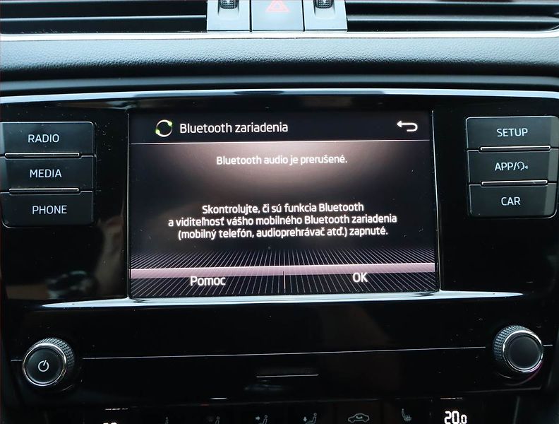 Škoda Octavia (2018) 1.6 TDI, Tempomat - fotka 15 z 22