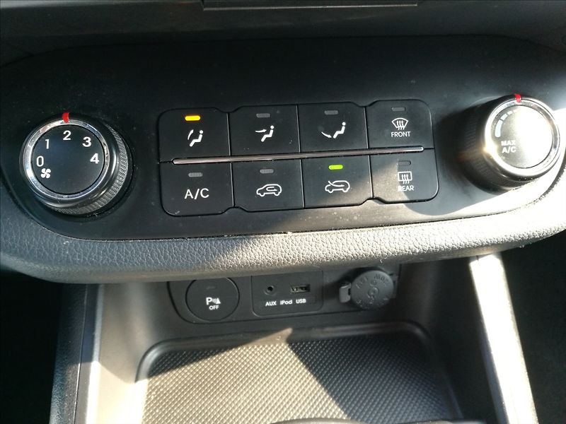 Kia Sportage 1,7 CRDi - fotka 9 z 19