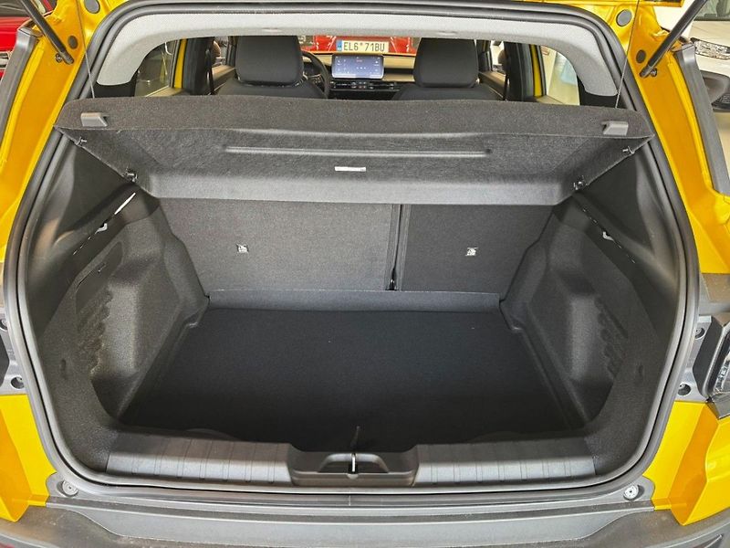 Jeep Avenger Longitude 1.2 Turbo 100k MT6 E - fotka 18 z 19
