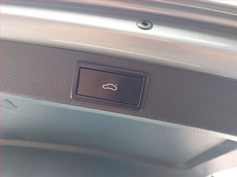 Škoda Octavia (2016) 2.0 TDI, 4X4, Automat - fotka 14 z 19