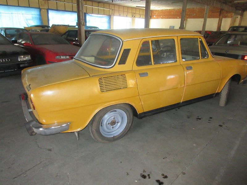 Škoda Ostatní (1975) 100 - fotka 4 z 18