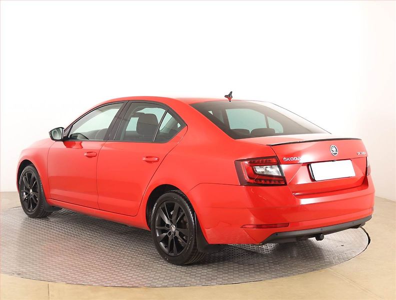 Škoda Octavia (2020) 1.5 TSI, Automat, Navi - fotka 4 z 19