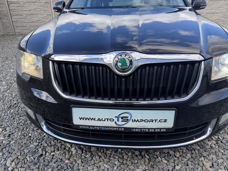 Škoda Superb 2.0TDi 170PS 6R 4x4 0% KOROZE! - fotka 75 z 157