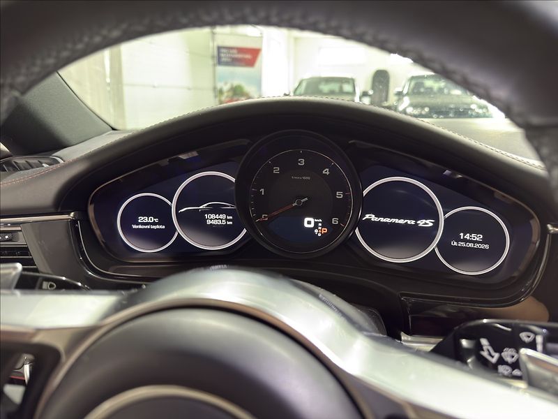 Porsche Panamera 4,0   4S 421HP APPROVED 27 SOF - fotka 14 z 37