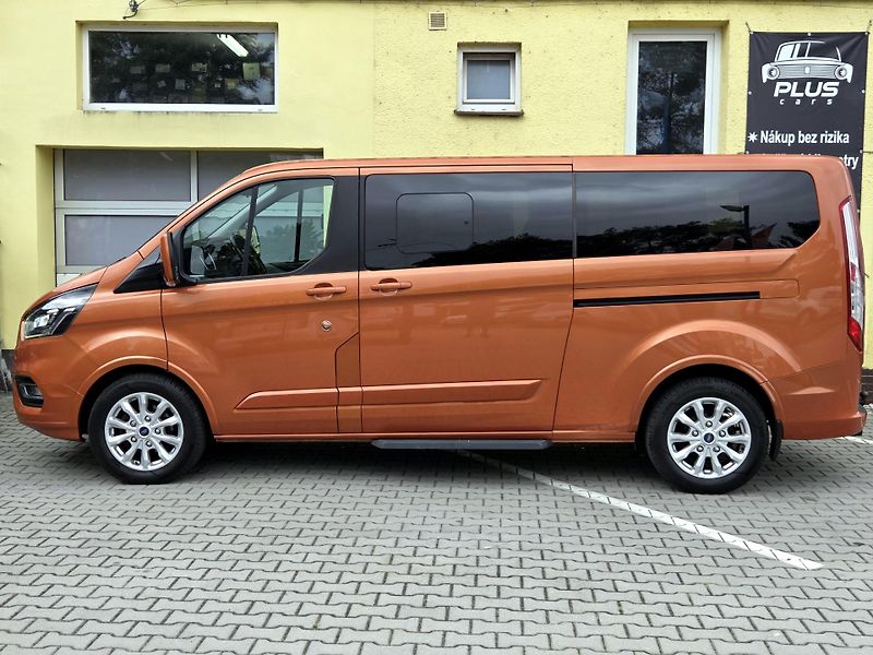 Ford Tourneo Custom TDCi Titanium-X SERV.KNÍŽKA - fotka 9 z 51