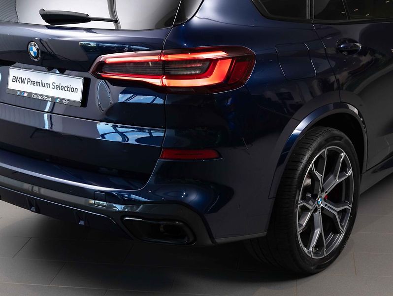 BMW X5 xDrive40d - fotka 9 z 23