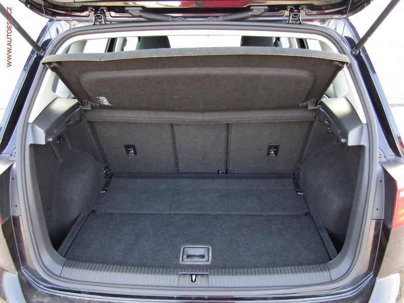 Volkswagen Golf Sportsvan (2014) 1.6 TDi, Comfortline - fotka 7 z 15