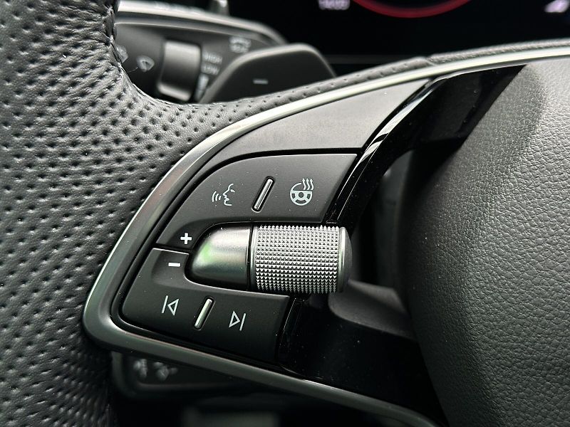 Škoda Kodiaq Sportline 2.0TDi 4x4 DSG 193PS - fotka 21 z 54