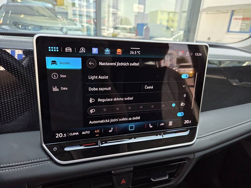 Volkswagen Tiguan (2024) 1.5 eTSI DSG 110kW - fotka 21 z 40