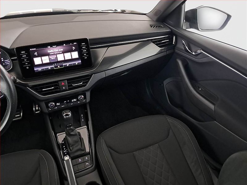 Škoda Kamiq (2021) Style Plus 1.0 TSI - fotka 8 z 19