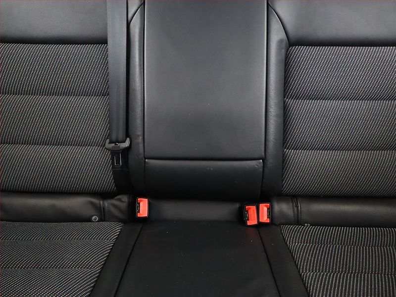 Škoda Octavia (2012) 2.0 TDI, Tempomat - fotka 8 z 16