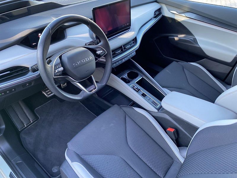 Škoda Elroq (2025) 85 First Edition - fotka 7 z 37