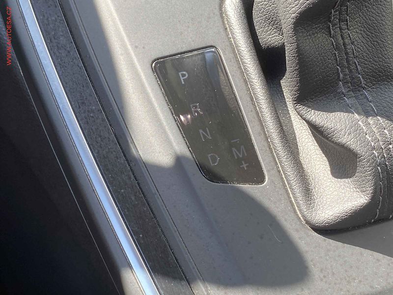Renault Grand Scénic (2018) 1.6dCi, Intense, AT, LED - fotka 14 z 22