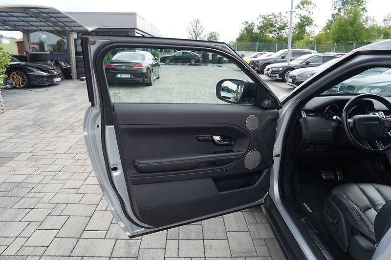 Land Rover Range Rover Evoque 2.2 TD4  R-Dynamic/AT/kůže - fotka 19 z 41