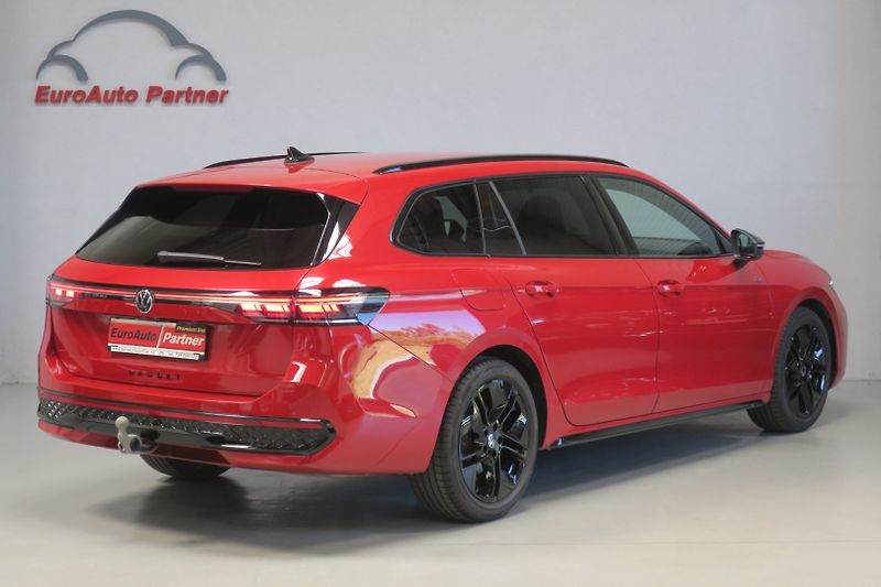 Volkswagen Passat Variant (2024) R-Line 2,0TDI 142kW 4M Nez.Top - fotka 4 z 50