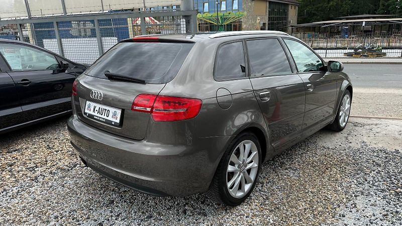 Audi A3 (2010) 1.4TFSi 92kW REZERVOVANO - fotka 4 z 22