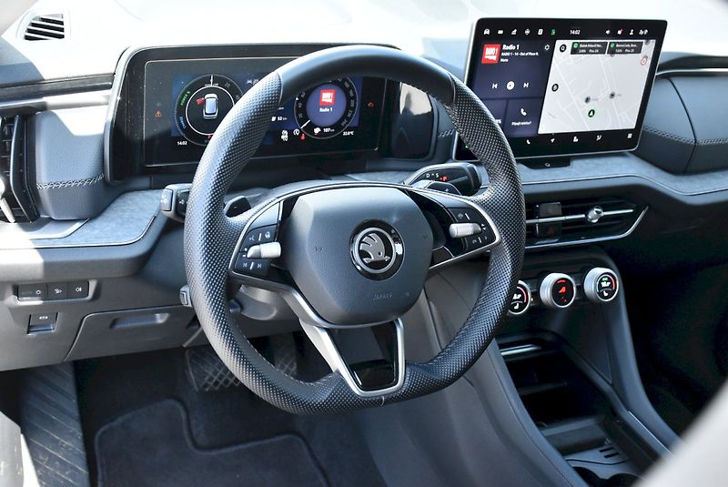 Škoda Kodiaq (2024) Exclusive Selection IV 1.5 TSI - fotka 12 z 33