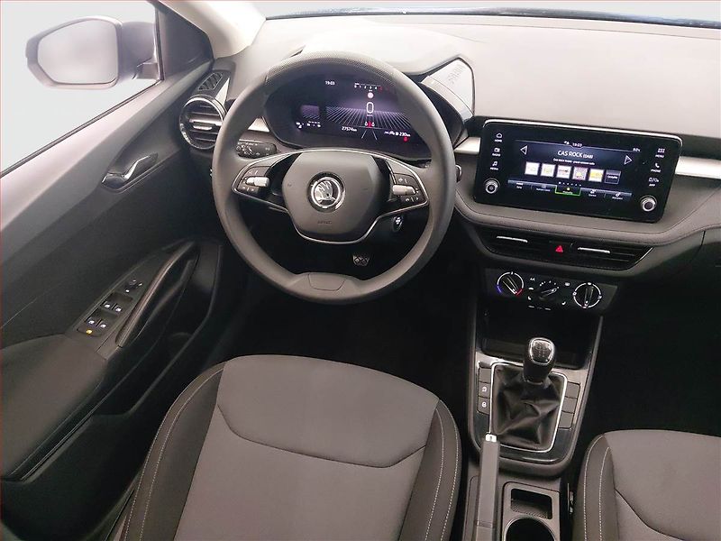 Škoda Fabia (2024) 1.0, Serv.kniha, Tempomat - fotka 7 z 15