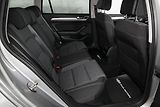Volkswagen Passat 2.0TDI 110kW DSG IQ ACC Tažné - náhled 10