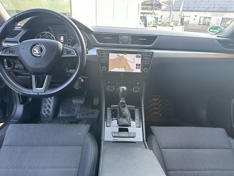 Škoda Superb 2.0 TDi 140kW 4x4 serviska - fotka 15 z 29