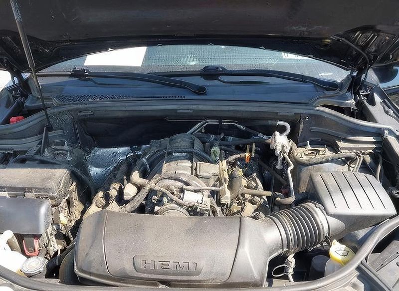 Dodge Durango (2020) Auto na cestě - fotka 8 z 10