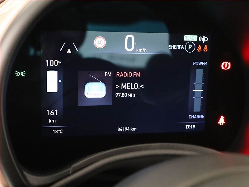 Fiat 500e (2023) 24 kWh, SoH 94%, Automat - fotka 11 z 22