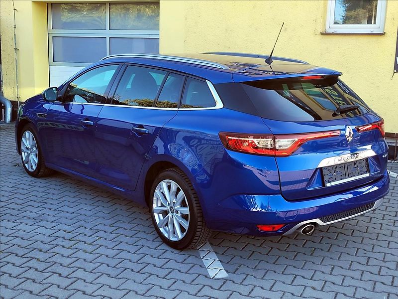 Renault Mégane 1,3 TCe 120kW GT-Line VÝBAVA - fotka 10 z 57
