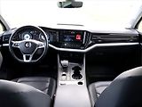 Volkswagen Touareg 3,0 TDI 170kW DSG 4M LED CZ - náhled 25