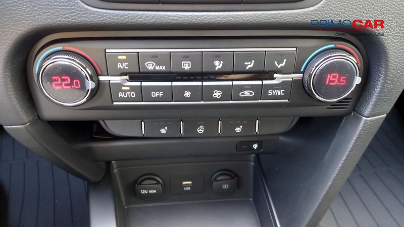 Kia Ceed SW (2024) 1,5 T-GDi TOP 7DCT Business - fotka 19 z 21