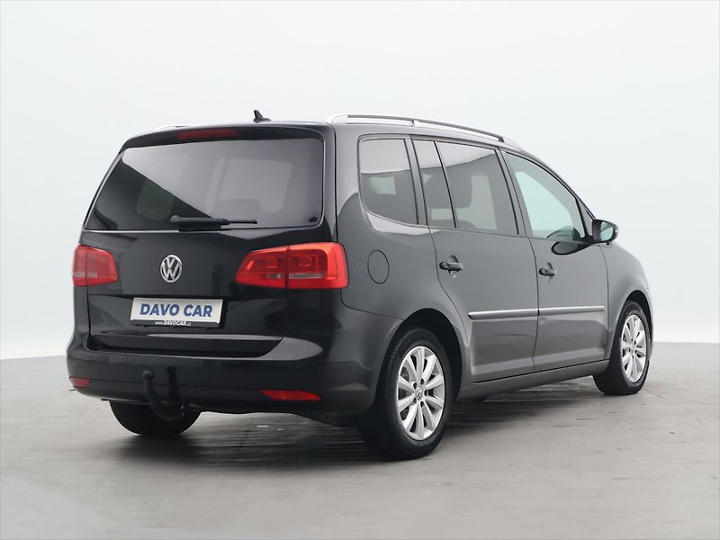 Volkswagen Touran 2,0 TDI 103kW Highline Tažné - fotka 7 z 27