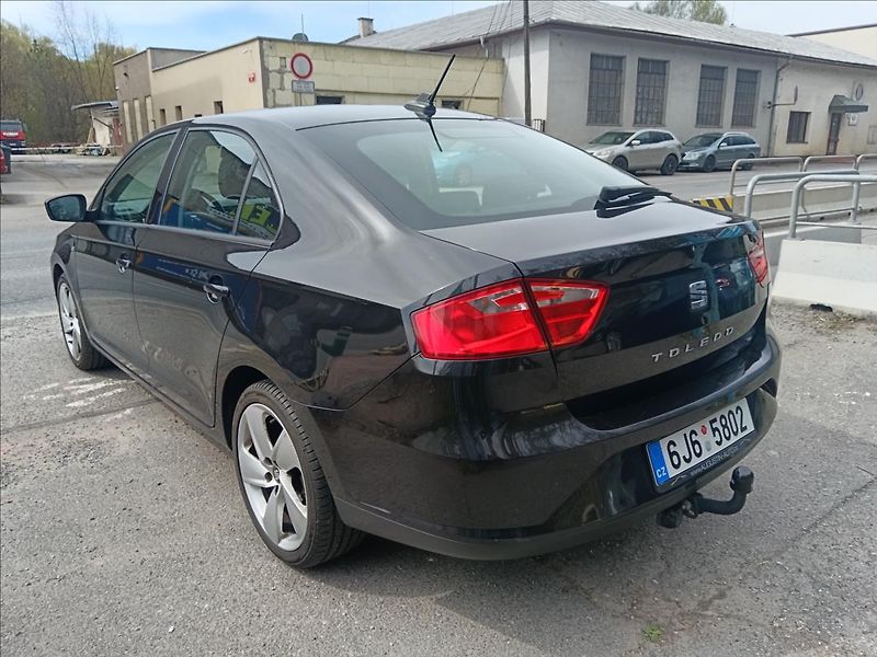 Seat Toledo 1,2 TSi - fotka 8 z 23