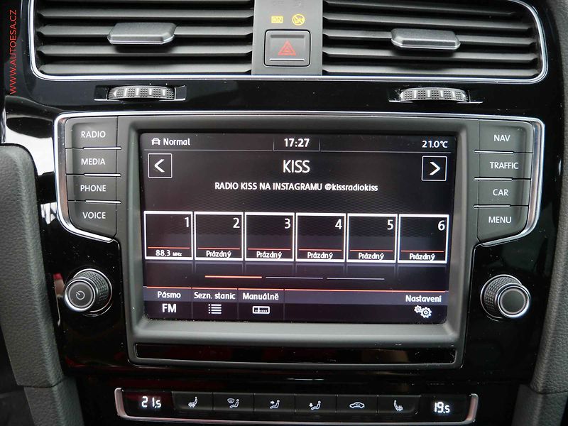 Volkswagen Golf (2014) 2.0TSi 4x4, R, DSG, LED, navi - fotka 19 z 28