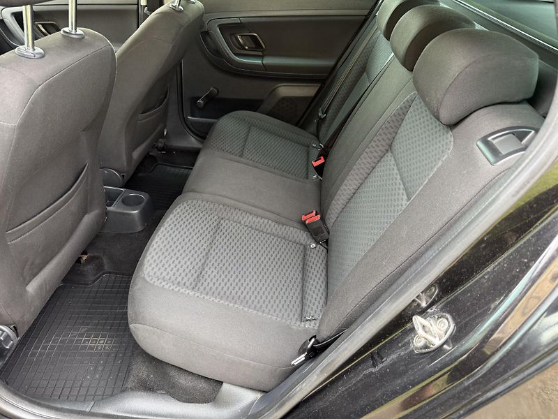 Škoda Fabia 1,2TSI 77kW Po rozvodech  - fotka 14 z 22