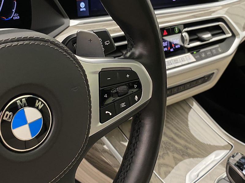 BMW X7 xDRIVE 30d M-PAKET CZ 6míst - fotka 20 z 88