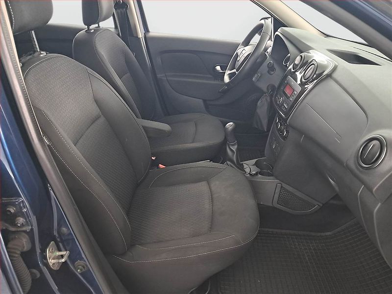 Dacia Logan (2018) 1.0 SCe, ČR,1.maj - fotka 9 z 15