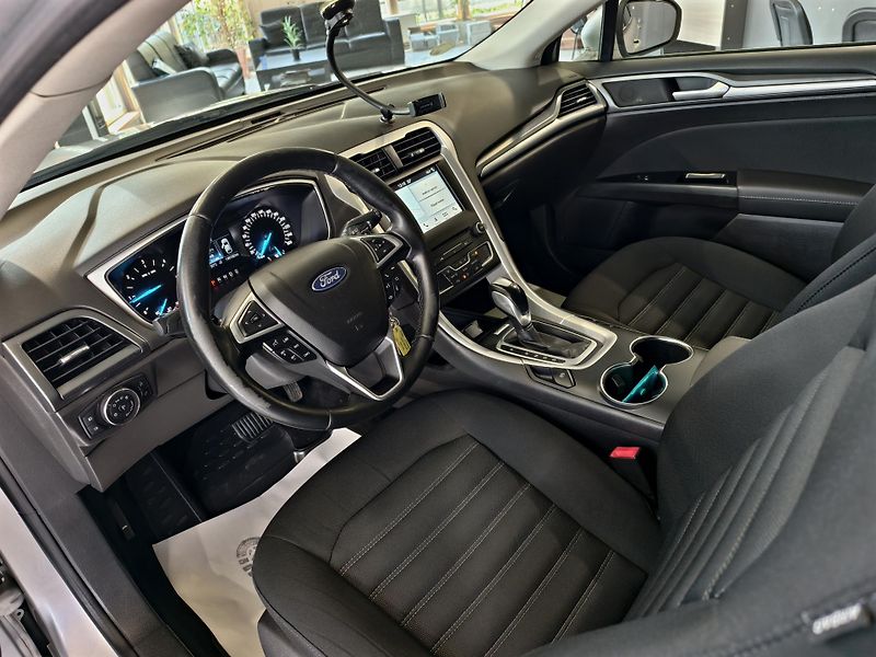 Ford Mondeo 2.0 EcoBlue 110kW A/T KAMERA   - fotka 7 z 23