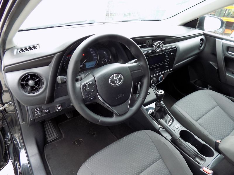 Toyota Corolla (2019) 1.4VVT-i/LPG/LED/Klimatizace/ - fotka 12 z 31