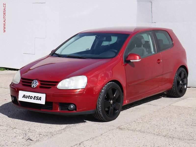 Volkswagen Golf (2006) 1.6 FSi, AC, tempo, park - fotka 3 z 15