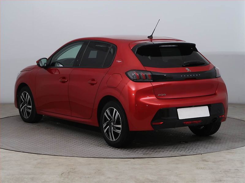 Peugeot 208 (2020) Allure 1.2 PureTech - fotka 4 z 12