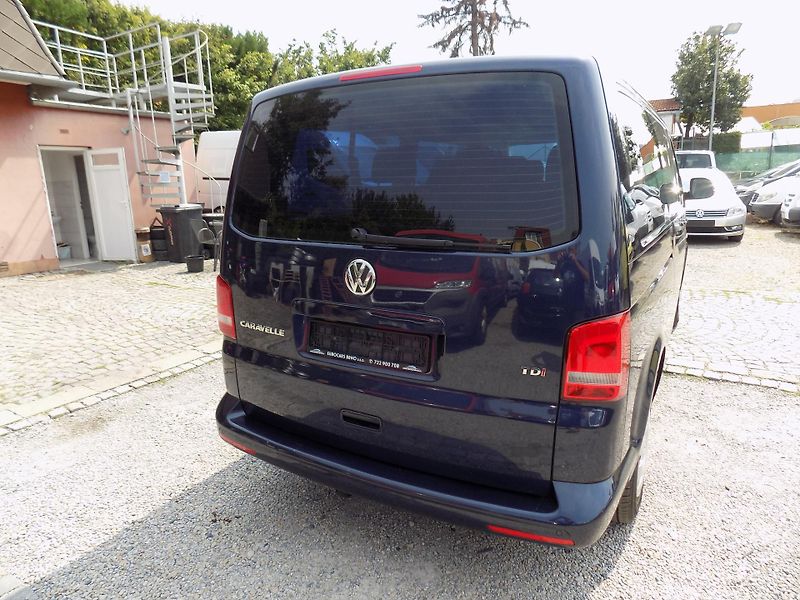Volkswagen Caravelle 2,0 TDI 103 KW COMFORT NAVI - fotka 10 z 45