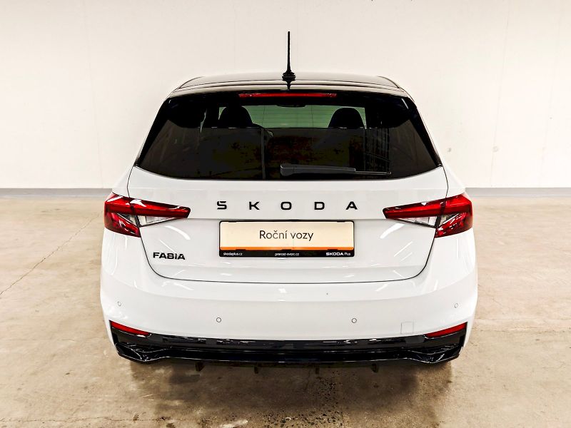 Škoda Fabia (2025) 1.0 TSI 85 kW Monte Carlo - fotka 26 z 28