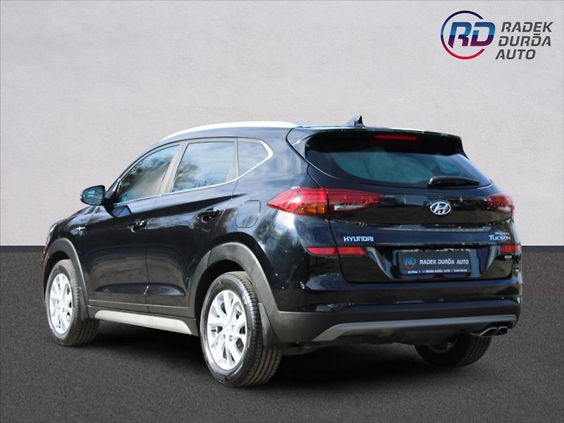 Hyundai Tucson 1,6 CRDi  A/T,4x4,ADVENTURE - fotka 7 z 38