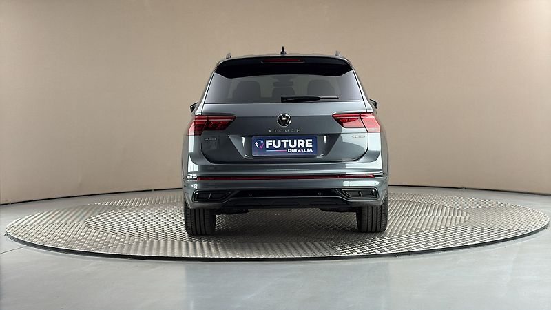 Volkswagen Tiguan Allspace 2.0 TDI DSG 4MOTION R-Line - fotka 5 z 30