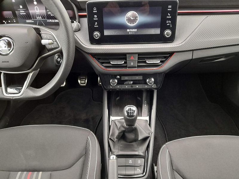 Škoda Scala Monte Carlo 1.0 TSI 85kW 6MP - fotka 17 z 20