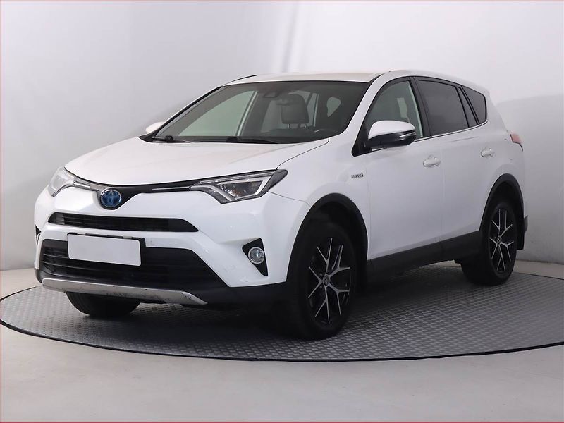 Toyota RAV4 (2016) 2.5 Hybrid, 4X4, Automat - fotka 2 z 22