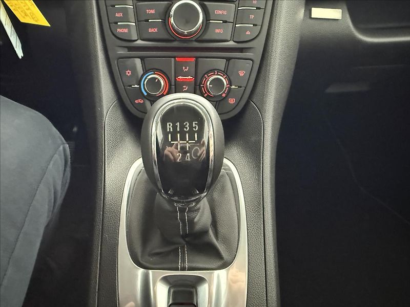 Opel Meriva 1,4   88kW,SERVISKA - fotka 17 z 23