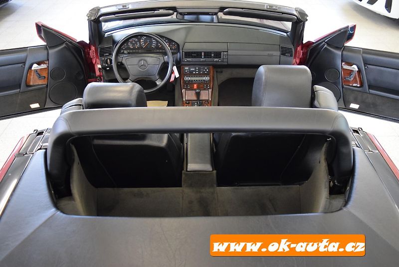 Mercedes-Benz SL 500 129 240 kW AUTOMAT  - fotka 21 z 52