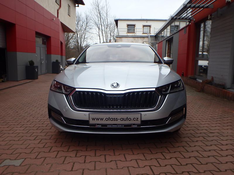 Škoda Octavia (2021) Combi AK 2.0 TDI - fotka 2 z 6